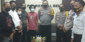 Kapolres Halsel AKBP M. Irvan bersama Perwakilan Mahasiswa HPMM