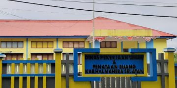 Kantor Dinas PUPR Kabupaten Halmahera Selatan.