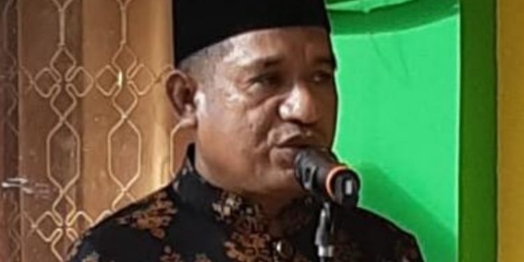 Kasi Bimas Islam Kemenag Halsel,  Hamdi Berhet,  S.Ag