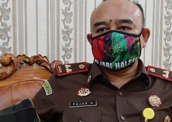 Kajari Halsel, Fajar Haryowimbuko, SH