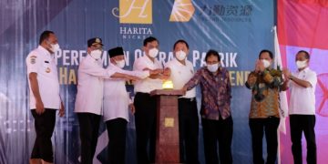 Menko Marves Luhut Binsar Pandjaitan memimpin peresmian pabrik HPAL