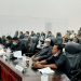 Ketua Fraksi Golkar DPRD Halsel, Rustam Ode Nuru, ST, saat menyampaikan instrupsi