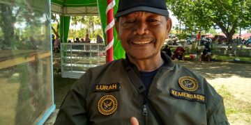 Ishak Lukman, Kepala Kelurahan Tomalou Kota Tidore Kepulauan