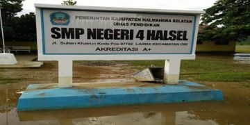 SMP Negeri 4 Halsel (Foto : Ist)