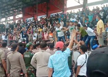 Kericuhan di Stadion GBK, Pasca Pertandingan antara Persiter Ternate vs Persihalsel (Dok JN)