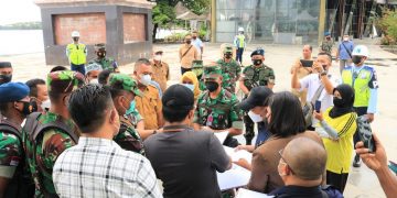 BPN Bersama Pemerintah Daerah dan TNI AU Saat Meninjau Lahan