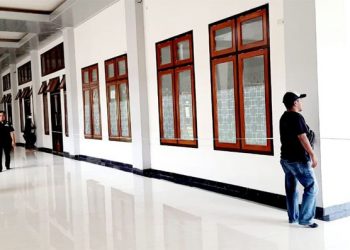 Tim Pidsus Kejati Malut lakukan pengukuran bangunan Masjid Raya