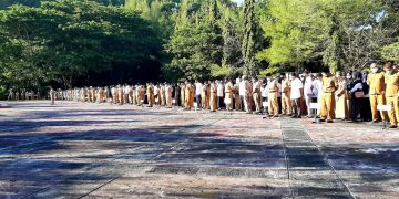 ASN Halsel saat apel gabungan di Sekretriat kantor bupati