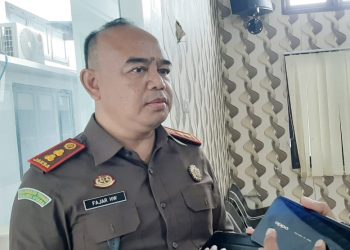 Fajar Haryowimbuko, SH, MH, Kajari Halsel