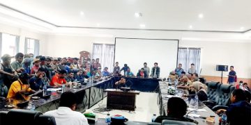 Suasana Hearing Bersama DPRD Halsel