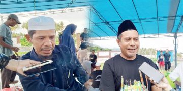 Salmin Janidi dan Ketua Panitia Qurban, Samsuddin Fatahudin