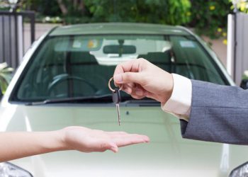 Ilustrasi Jula Beli Mobil Online