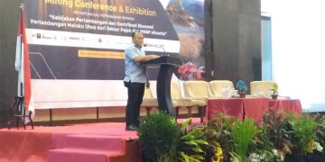 Kepala Dinas ESDM Maluku Utara, Sariyanto Andili Saat Membuka Kegiatan PERHAPI Malut