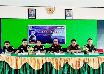 Kajari Halsel Menyampaikan Capaian Kunerja Tahun 2022