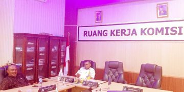 Wakil Ketua Komisi I Ridha Hasyim bersama Anggota Munawir Bahar Kasuba