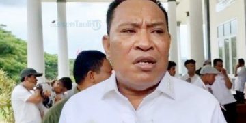 Bupati Halsel H. Usman Sidik