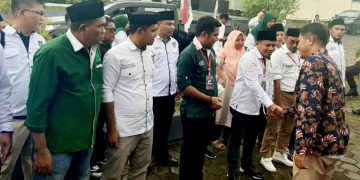 Pimpinan Dan Pengurus PKB Halsel Saat Tiba di KPU