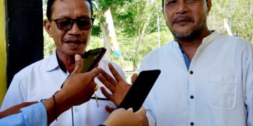 Kadis Disarpustaka Halsel bersama Sekretaris