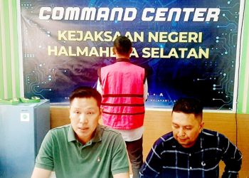 Tersangka, Mantan Kades Papaloang Resmi Ditahan Kejari Halsel