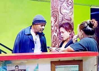 Soadri Ingratubun, Kadis Naker Halsel Saat Sidak Ke Sejumlah Tempat Hiburan Malam