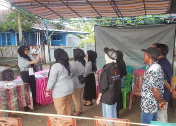 Aktivitas pada Salah Satu TPS di Halmahera Selatan