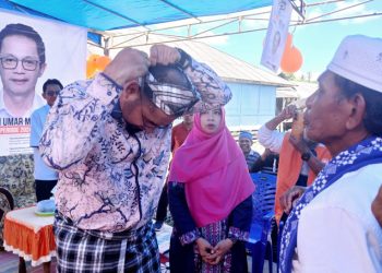 Bupati Bassam Kasuba Dikukuhkan Menjadi Raja Sipanyong