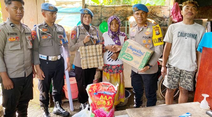 Sipropam Polres Halmahera Selatan Gelar Baksos Untuk Lansia Dan Anak Yatim