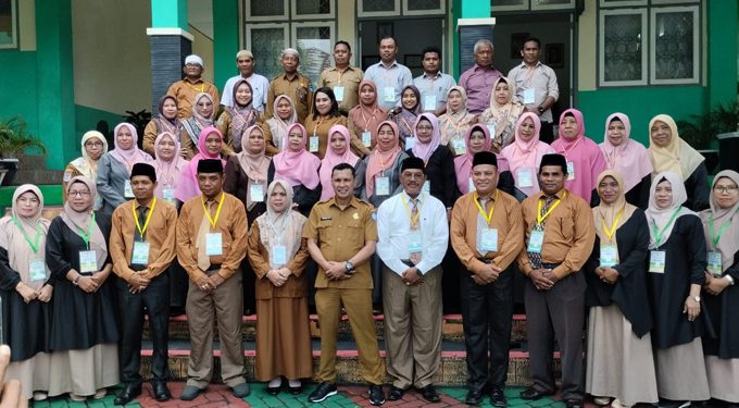 Kadisdik Muhlis Djumadil pantau Pelaksanaan Ujian Sekolah di SMP Islam