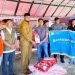 Harita Nickel Menyerahkan Bantuan Kepada warga terdampak banjir dan Diterima Bupati Halsel Bassam kasuba