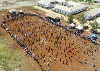 Keceriaan Festival Hari Anak Obi di Permukiman Baru Desa Kawasi