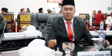 Ikhsan U. Basrah, Anggota DPRD Halsel