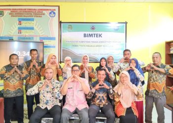 Bimtek Peningkatan Kompetensi Tenaga Administrasi SMA Negeri 3 Kota Ternate