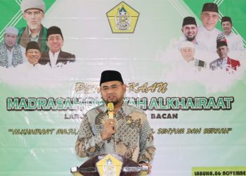 Bupati Bassam Resmikan Madrasah Diniyyah Alkhahirat