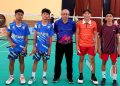 Kevin Emanuel Siwi (Kostum Orange) Wakili Malut Pada Kejurnas Badminton